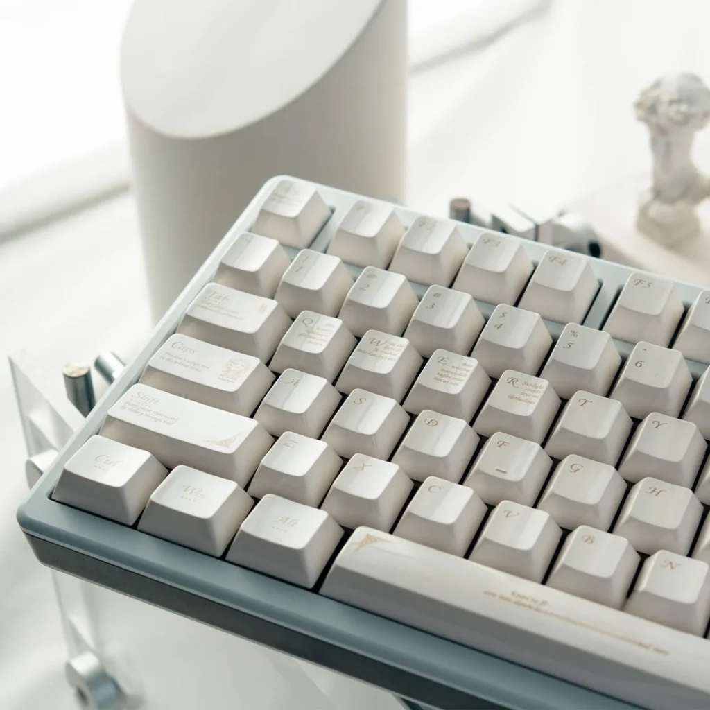 baroque-oem-keycap-set-side