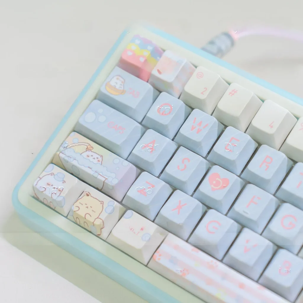 bichon-frise-oem-keycap-set-side