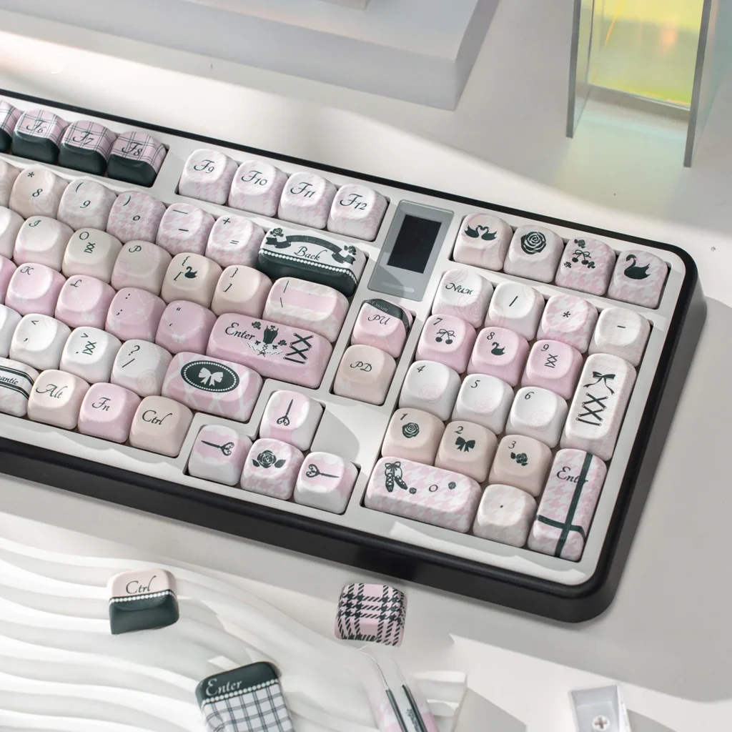 black-swan-keycap-set-3