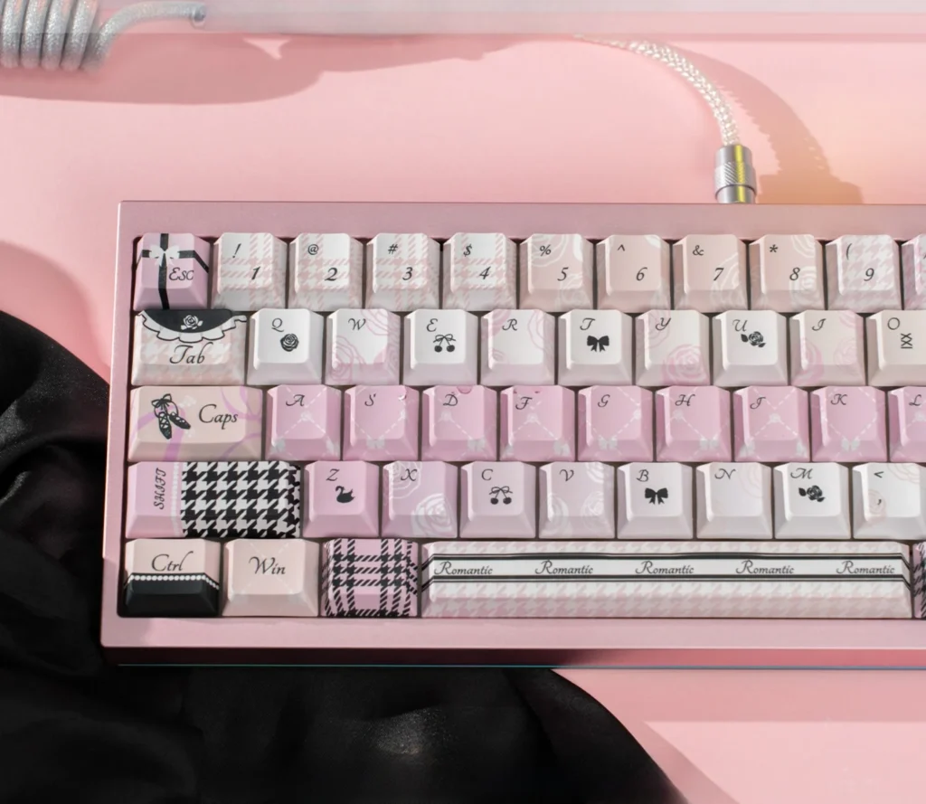 black-swan-oem-keycap-set-4