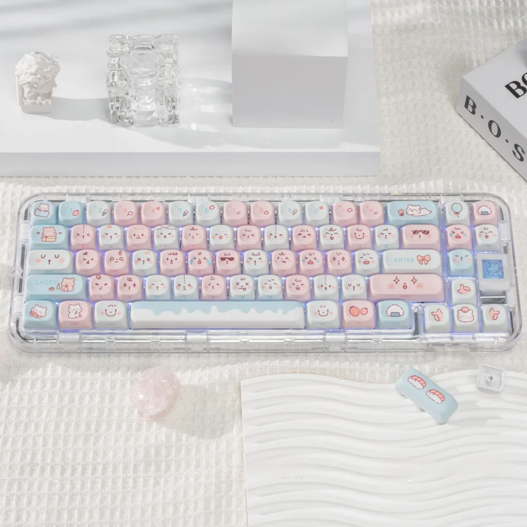 blue-pink-bear-keycap-set-1