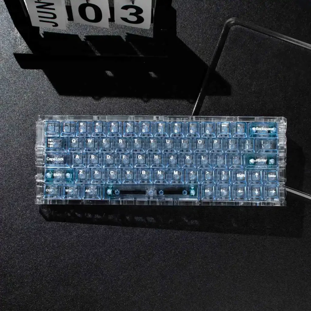 blue-transparent-oem-minimal-keycap-set-cover