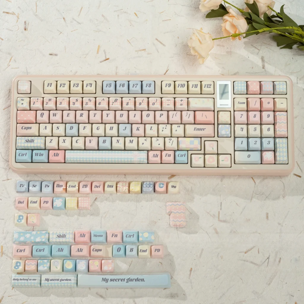 floral-patchwork-moc-keycap-set-1
