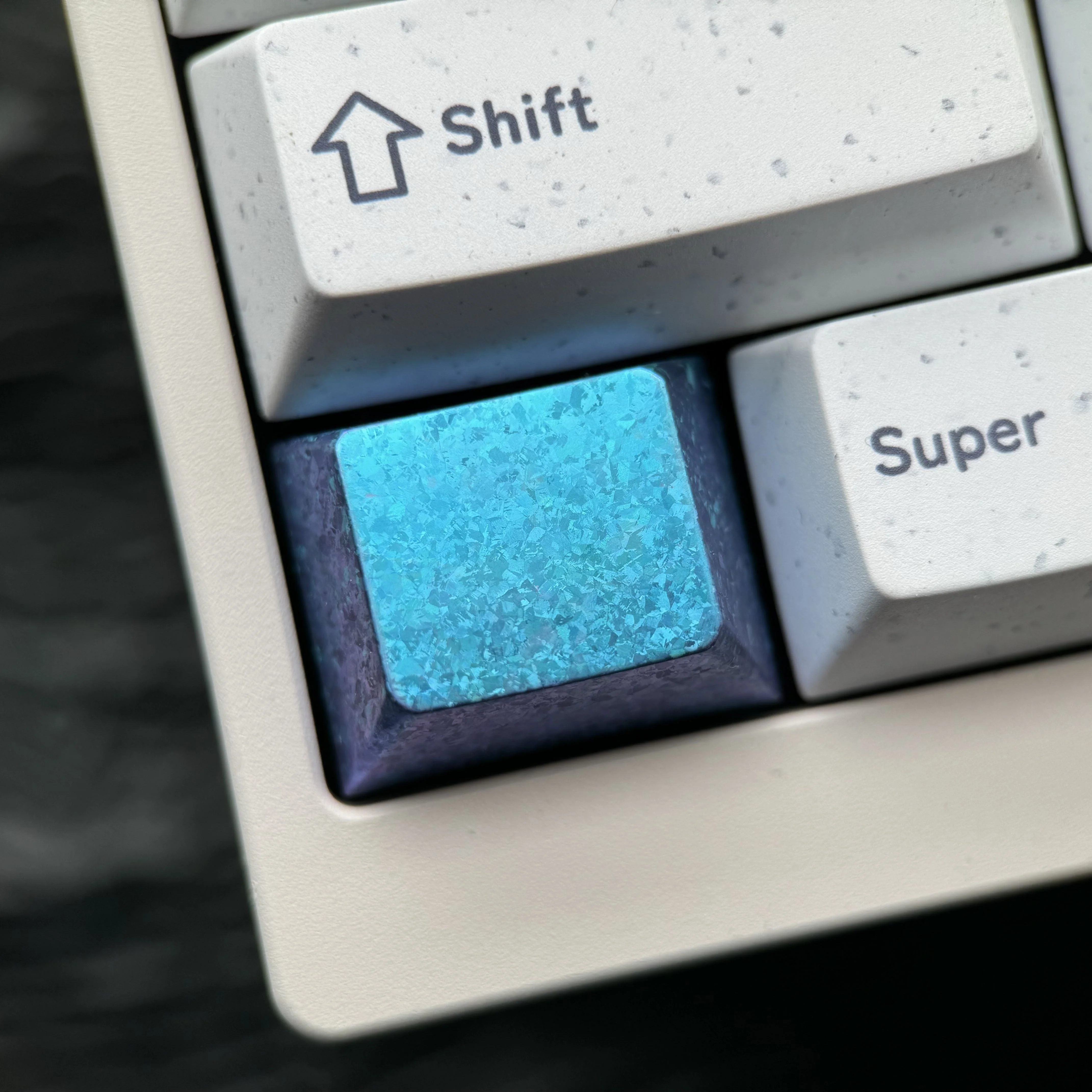 ice-crystal-control-key-keycaps-3