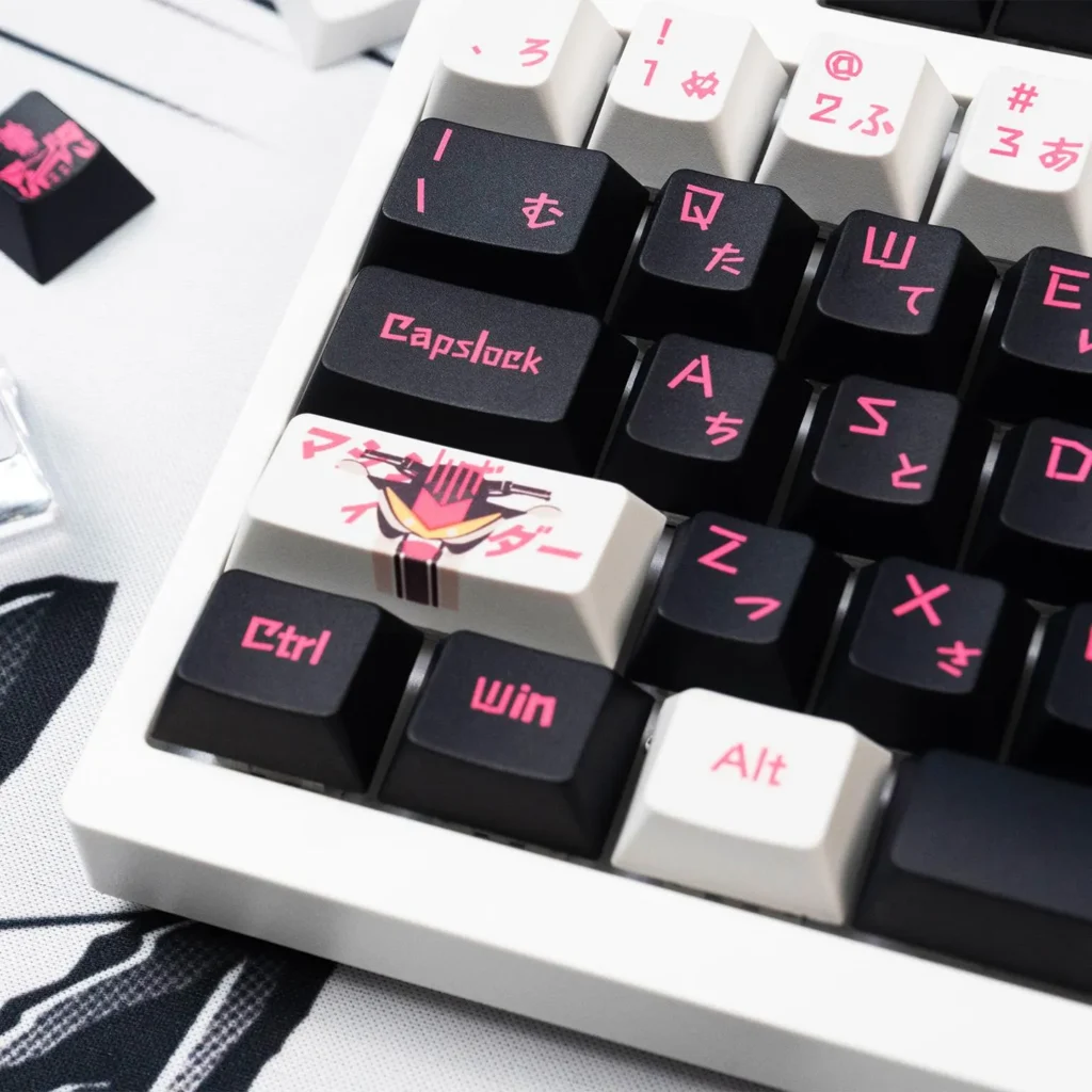 kamen-rider-decade-oem-keycap-set-side