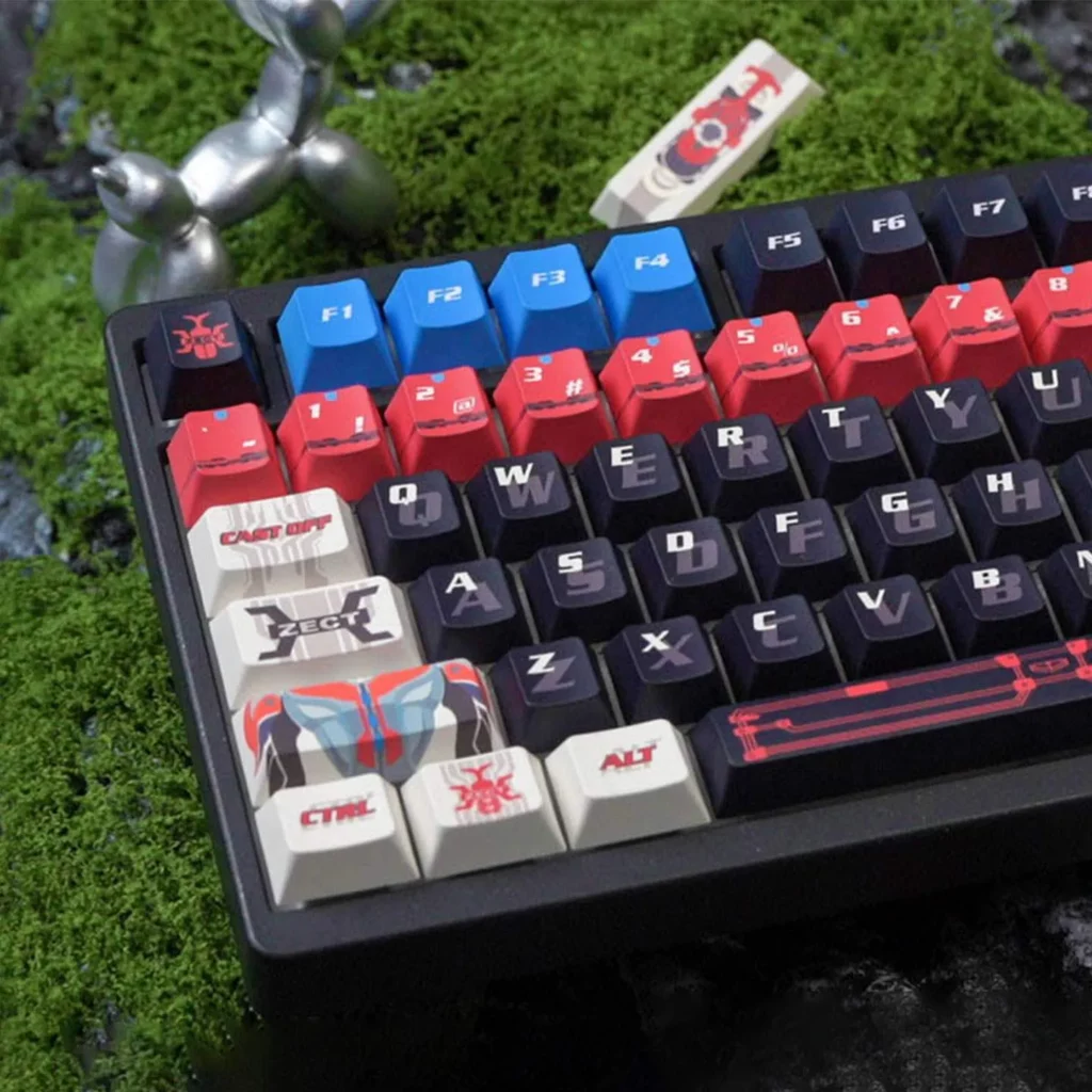 kamen-rider-kabuto-oem-keycap-set-front