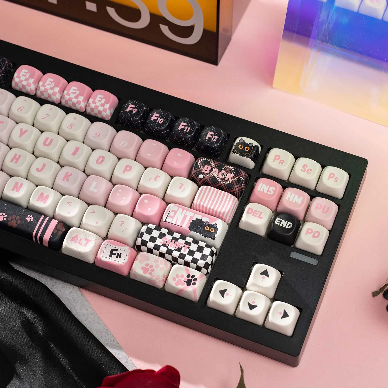 little-cool-cat-keycap-set-side2