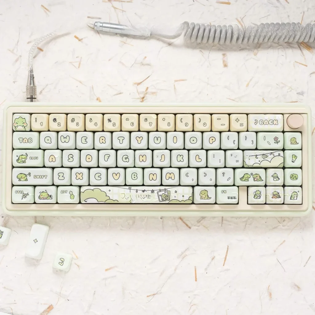 little-dinosaur-xda-keycap-set-cover