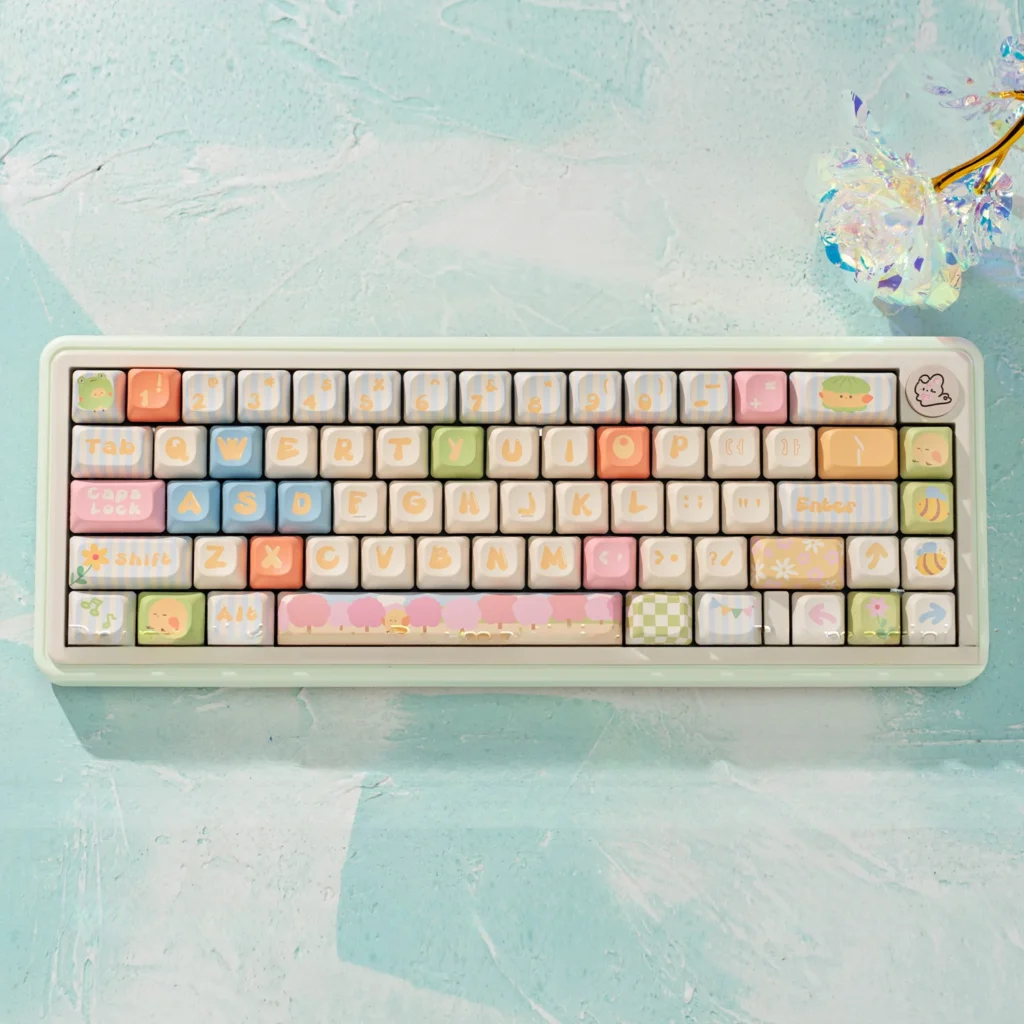 little-yellow-chicken-moc-keycap-set-1