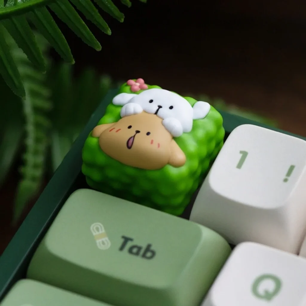 maltese-dog-grass-keycap-1