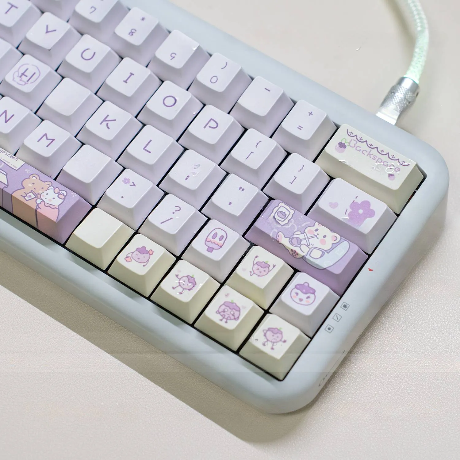 mangosteen-shaker-oem-keycap-set-side2