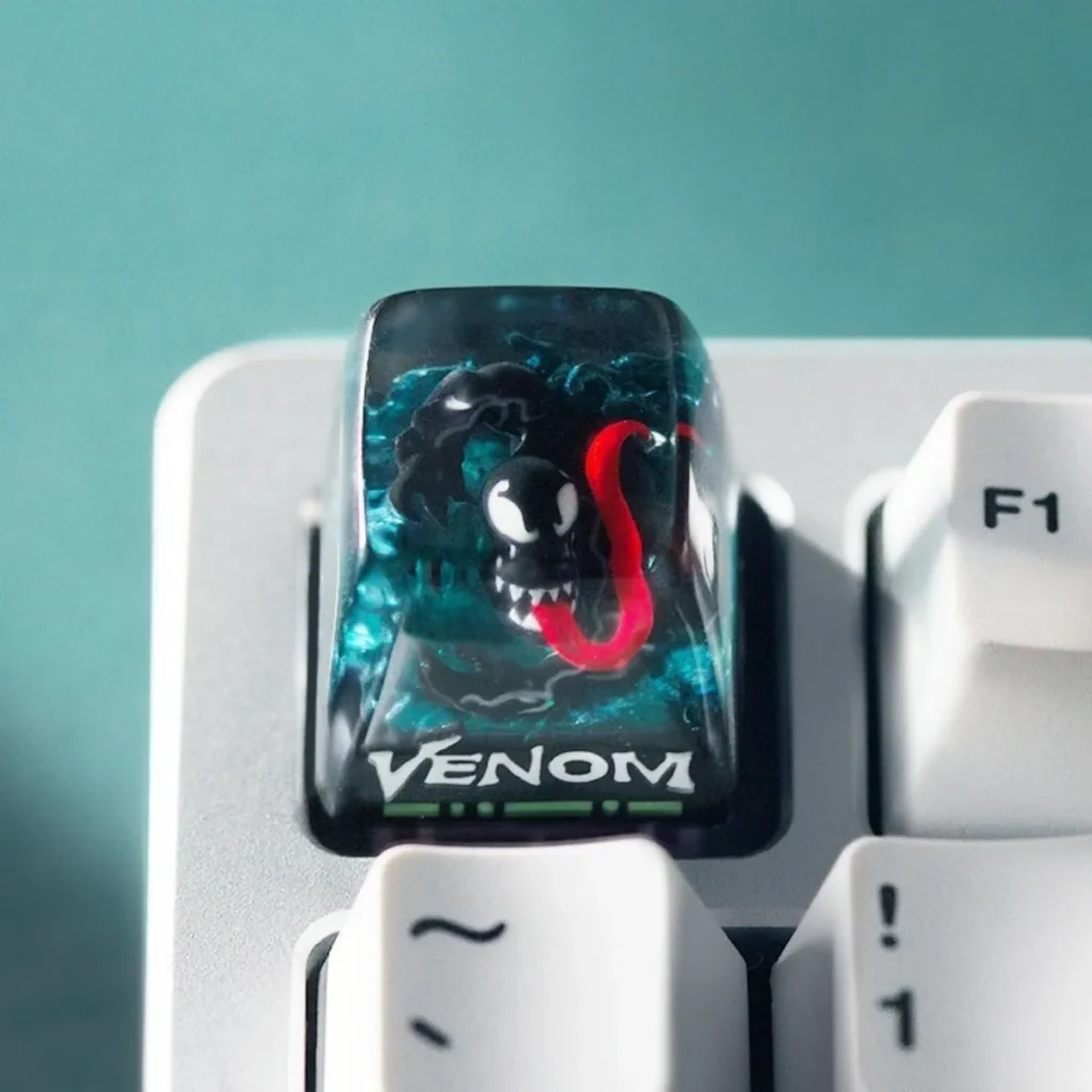 marvel-venom-transparent-keycap-cover