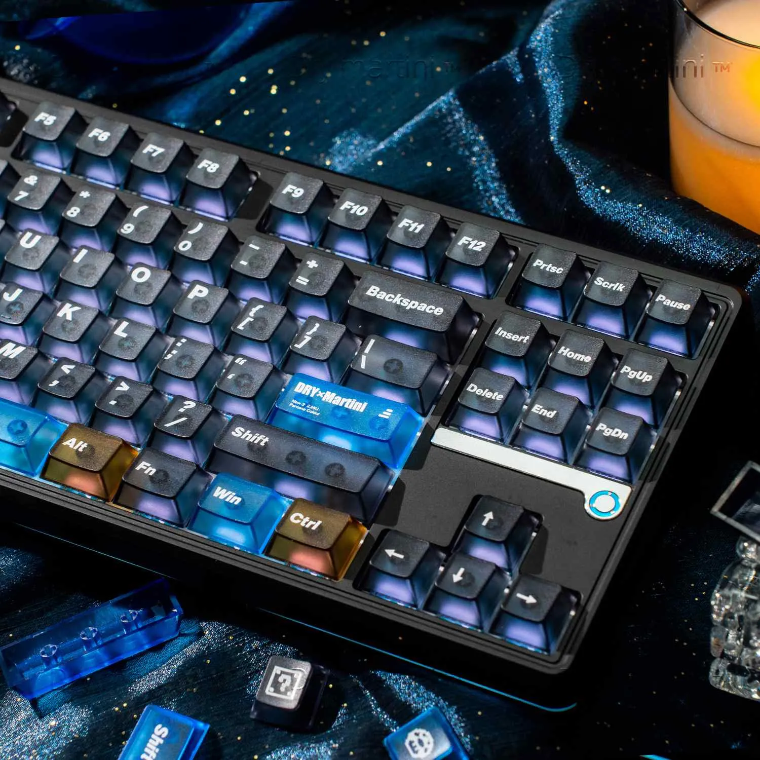 nightfall-forest-oem-keycap-set-keyboard-side2