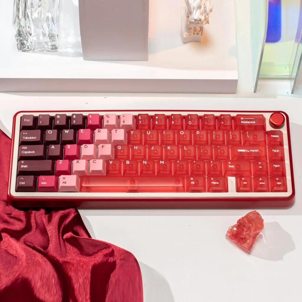 red-retro-pixel-oem-keycap-set-cover