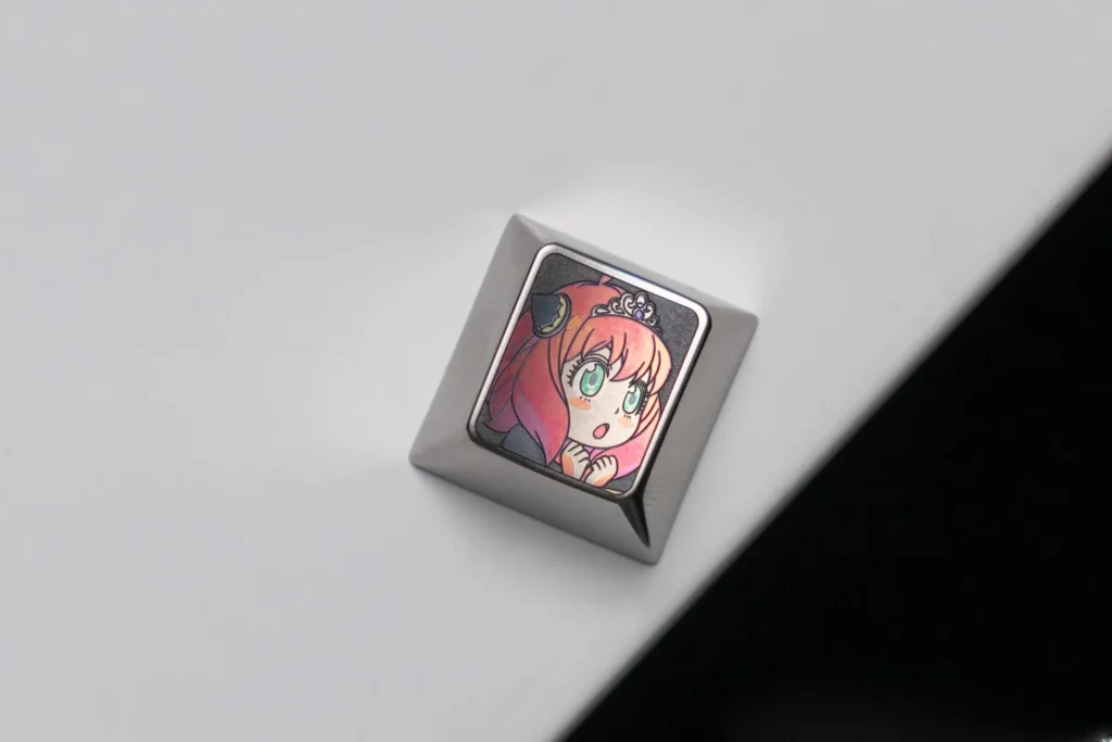 spyxfamily-anya-forger-arrow-keys-keycaps-upfront