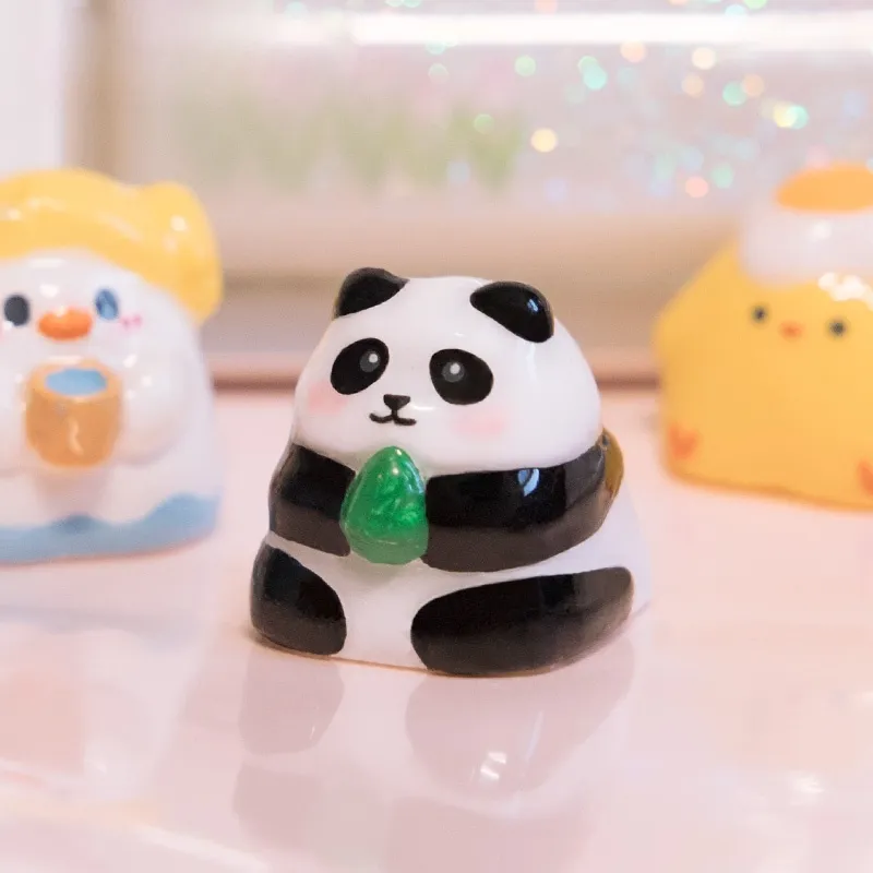 bamboo-shoots-panda-keycap-front
