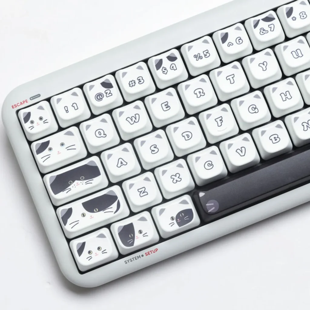 black-white-cat-mao-keycap-set-bag