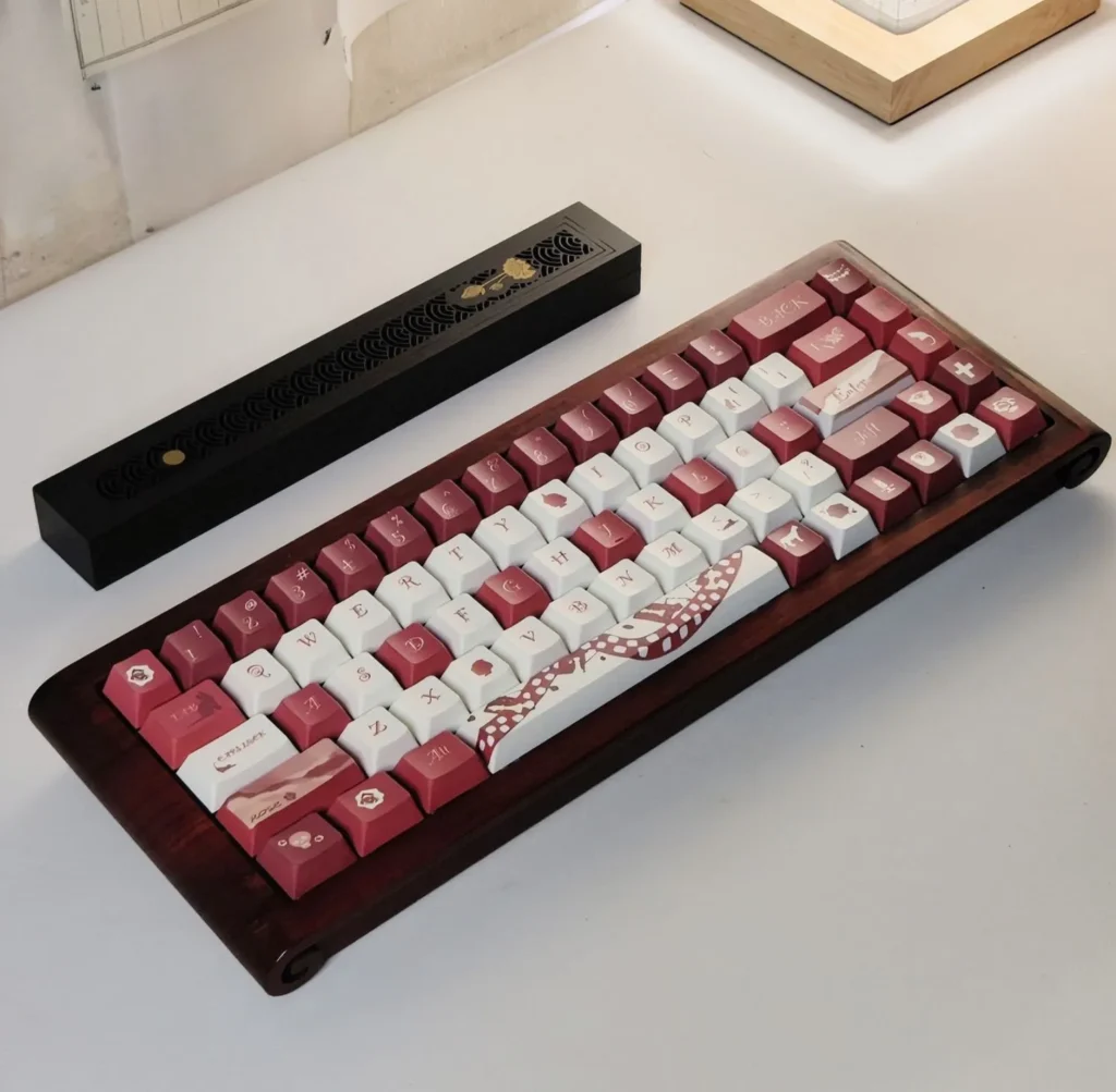 blood-rose-series-keycap-set-side