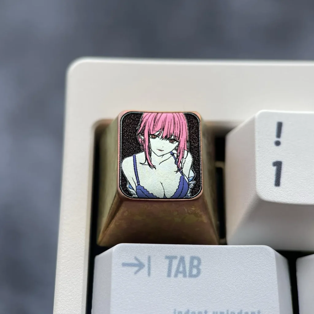 chainsaw-man-makima-themed-keycaps-2