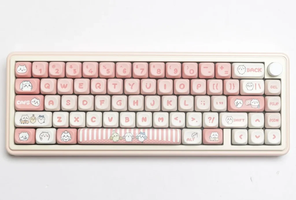 chiikawa-characters-moa-keycap-set-cover