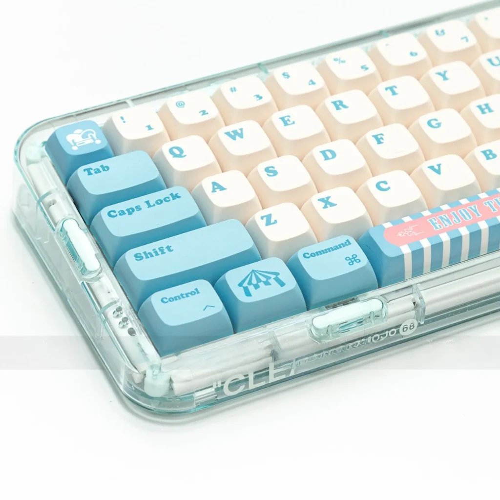 circus-themed-xda-keycap-set-bag