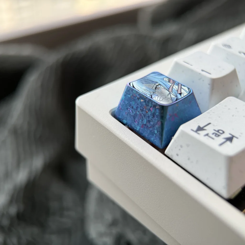crying-sakiko-togawa-keycap-side2