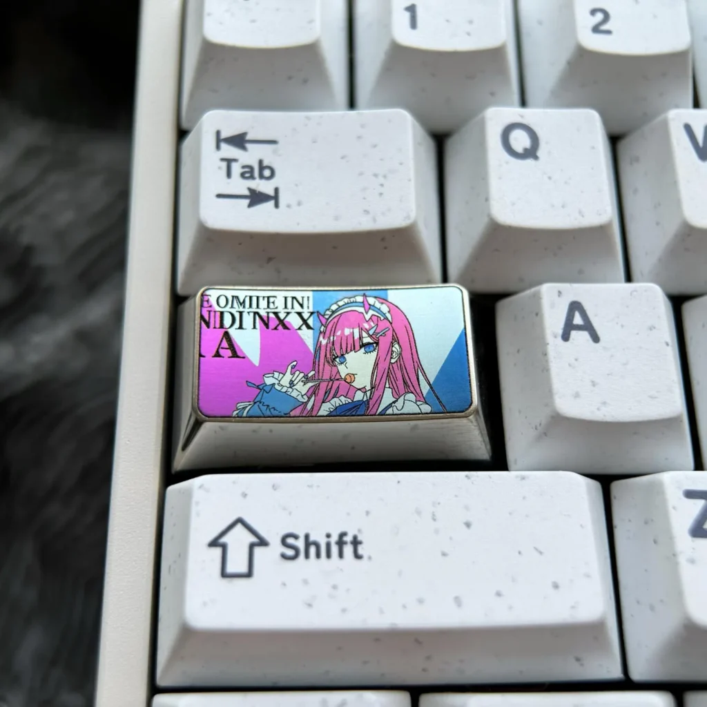 darlinginthefranxx-zero-two-caps-key-keycaps-front2