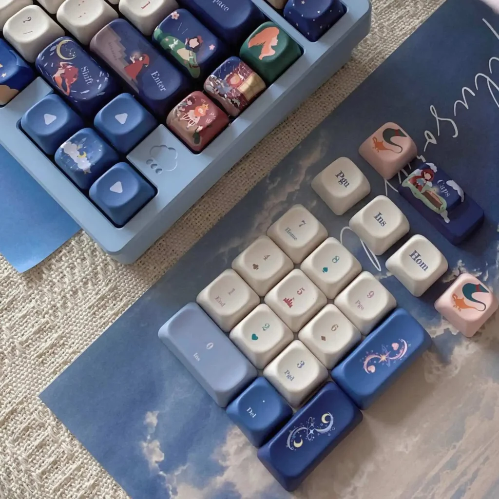 fairy-tale-town-keycap-set-side4