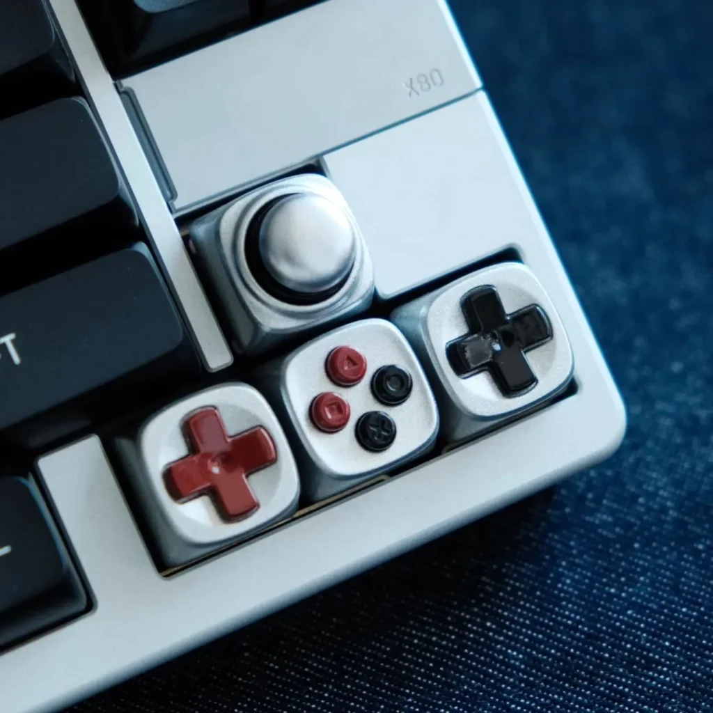 gaming-controller-series-keycaps-side