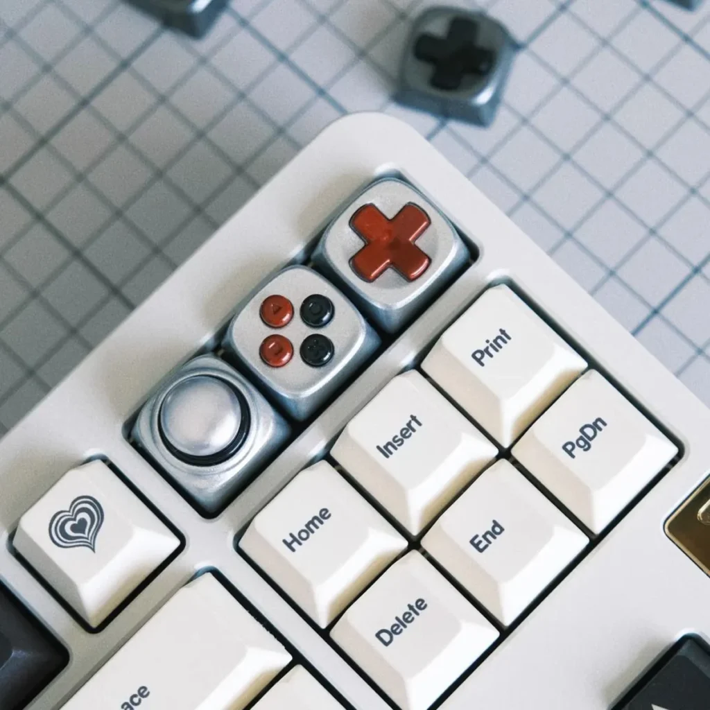 gaming-controller-series-keycaps-side2