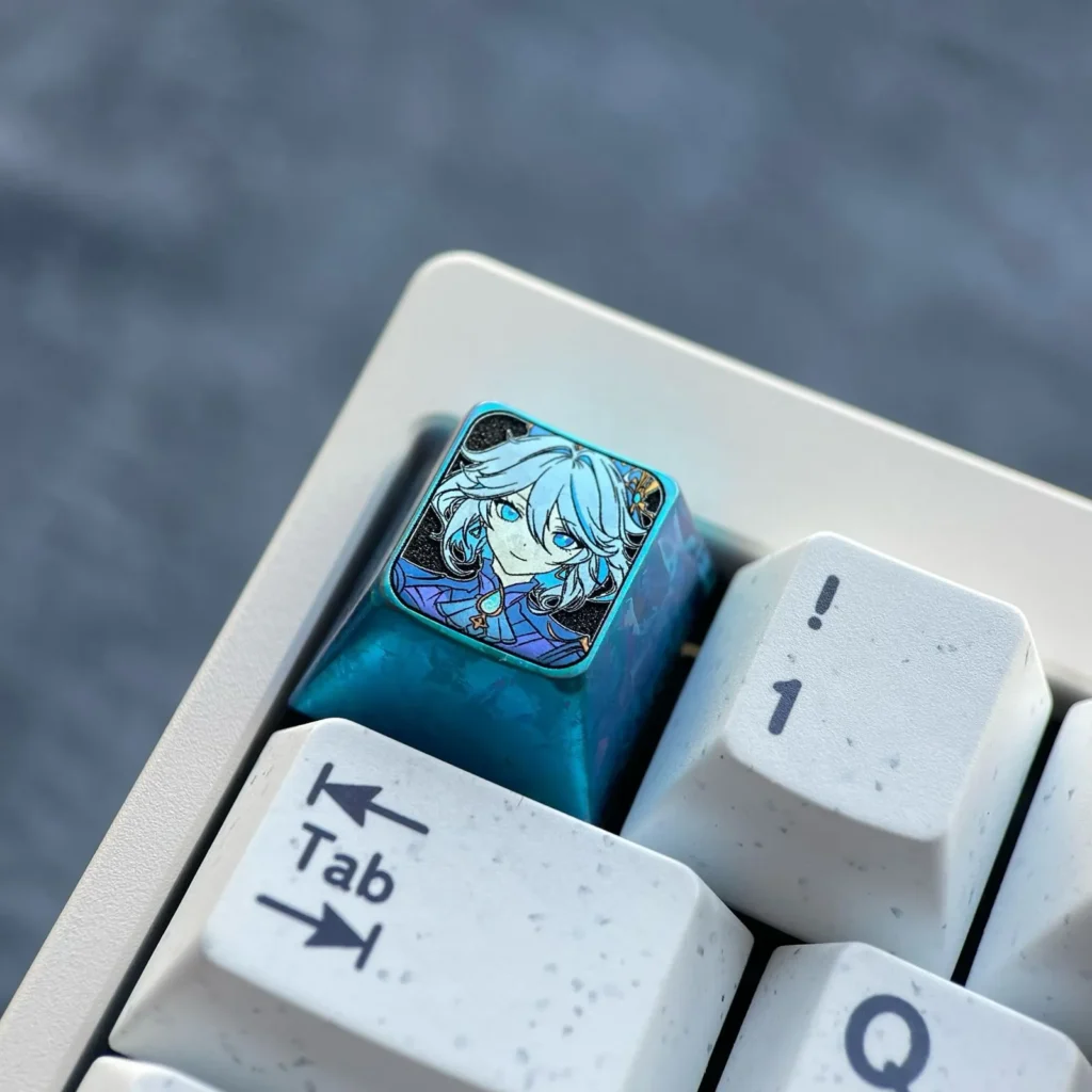 genshin-impact-stylish-furina-keycap-side2