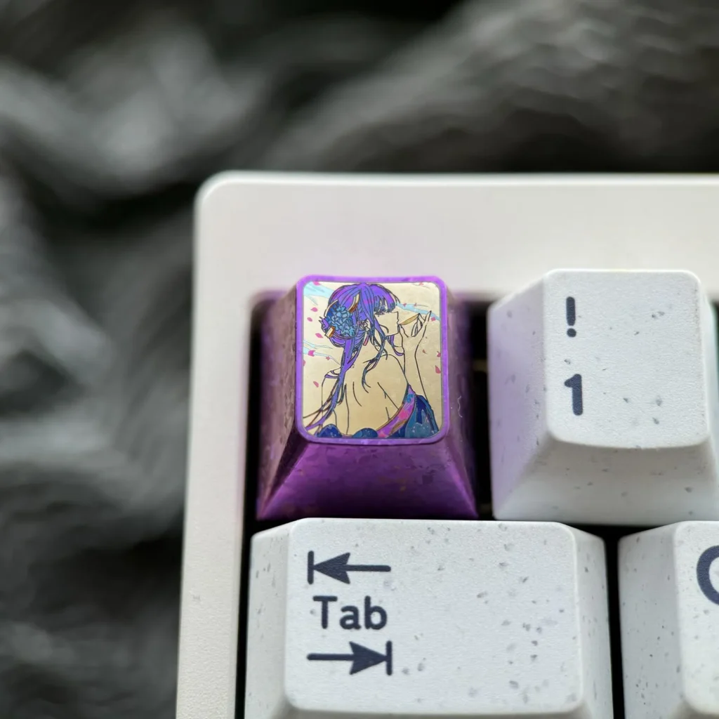 genshinimpact-raiden-shogun-ice-crystal-keycap-cover