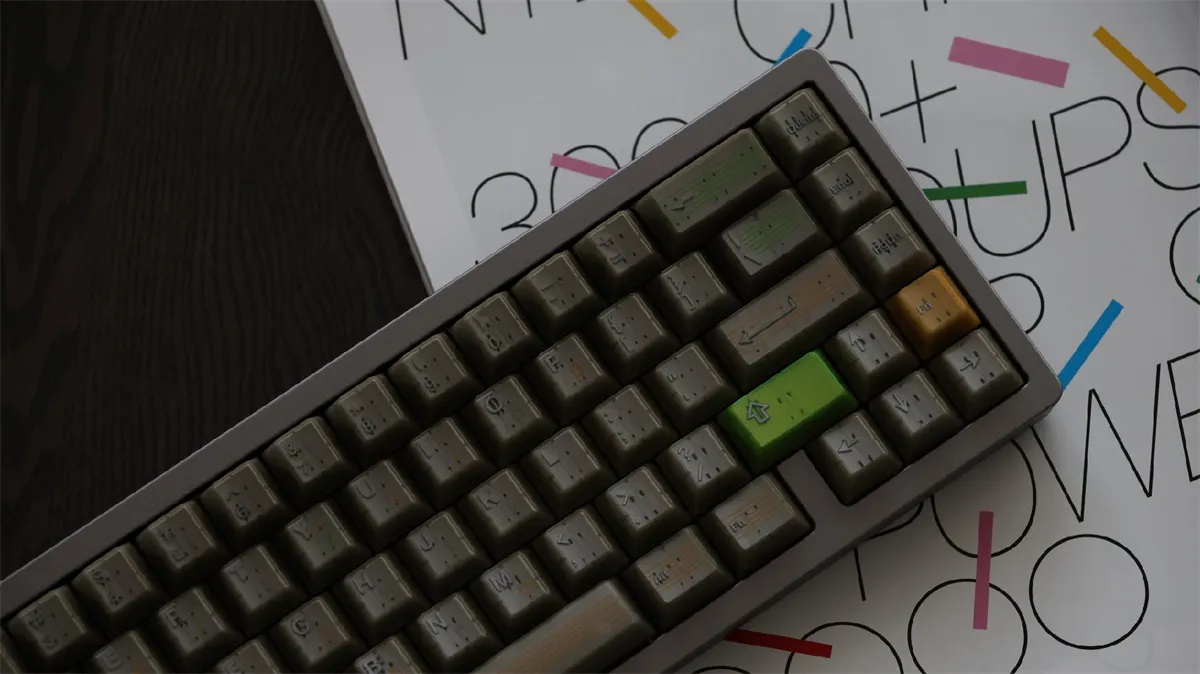 hash-line-oem-keycap-set-side2