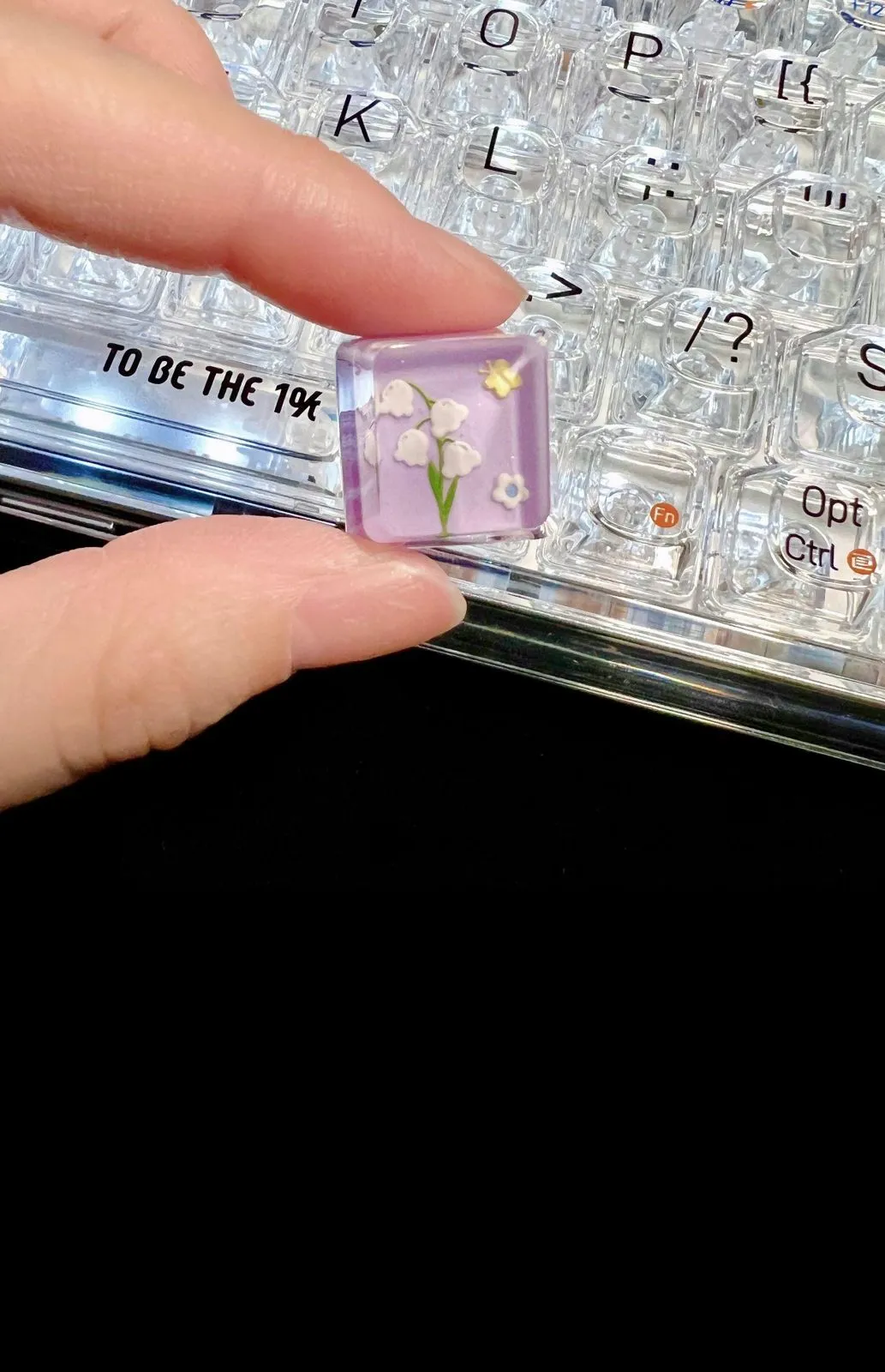 lily-of-the-valley-keycap-display