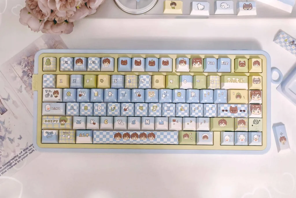 love-and-deepspace-zayne-series-keycapset-upfront2