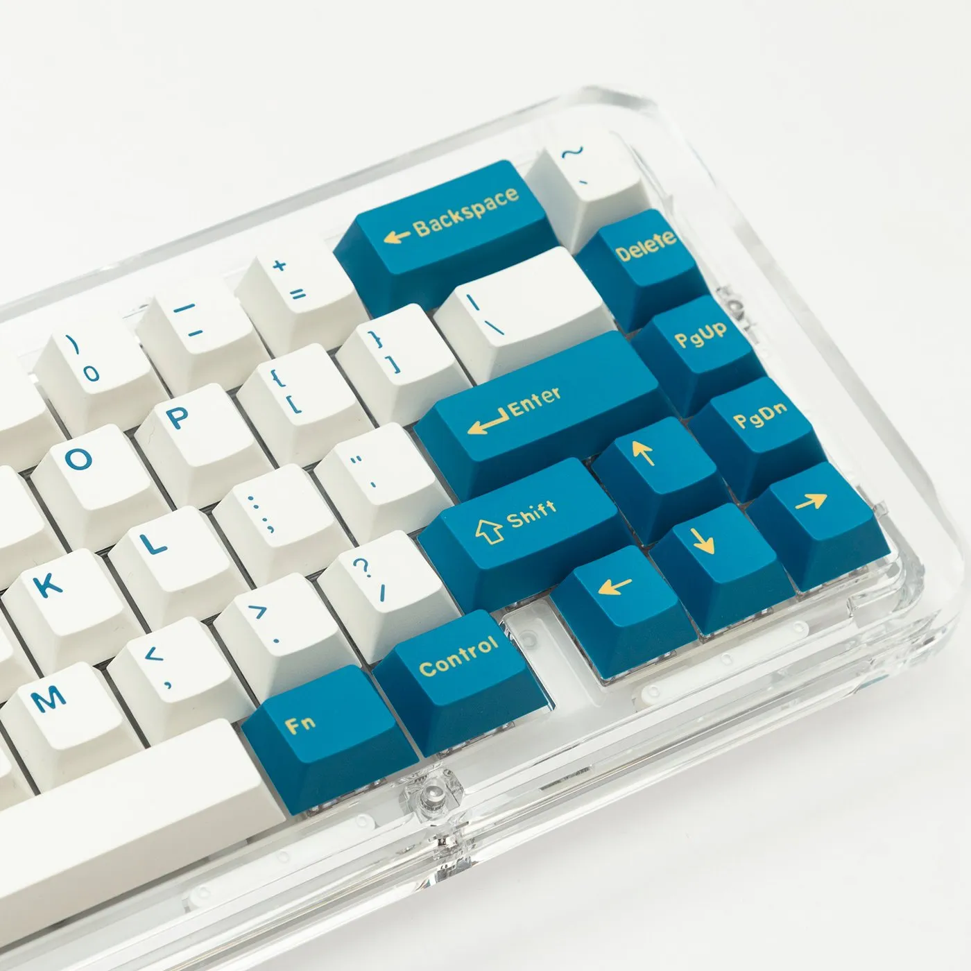 merlin-themed-oem-keycap-set-right