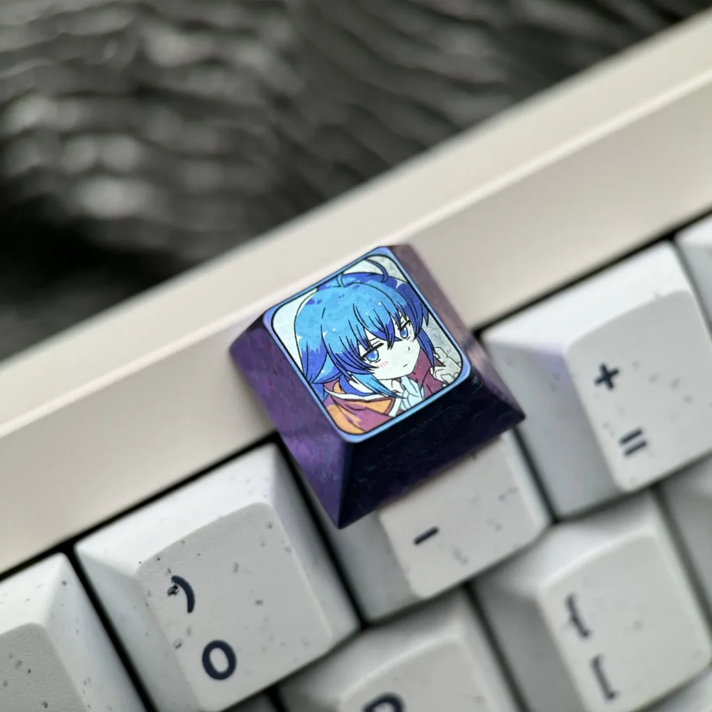 mushokutensei-roxy-migurdia-arrow-keys-keycaps-side