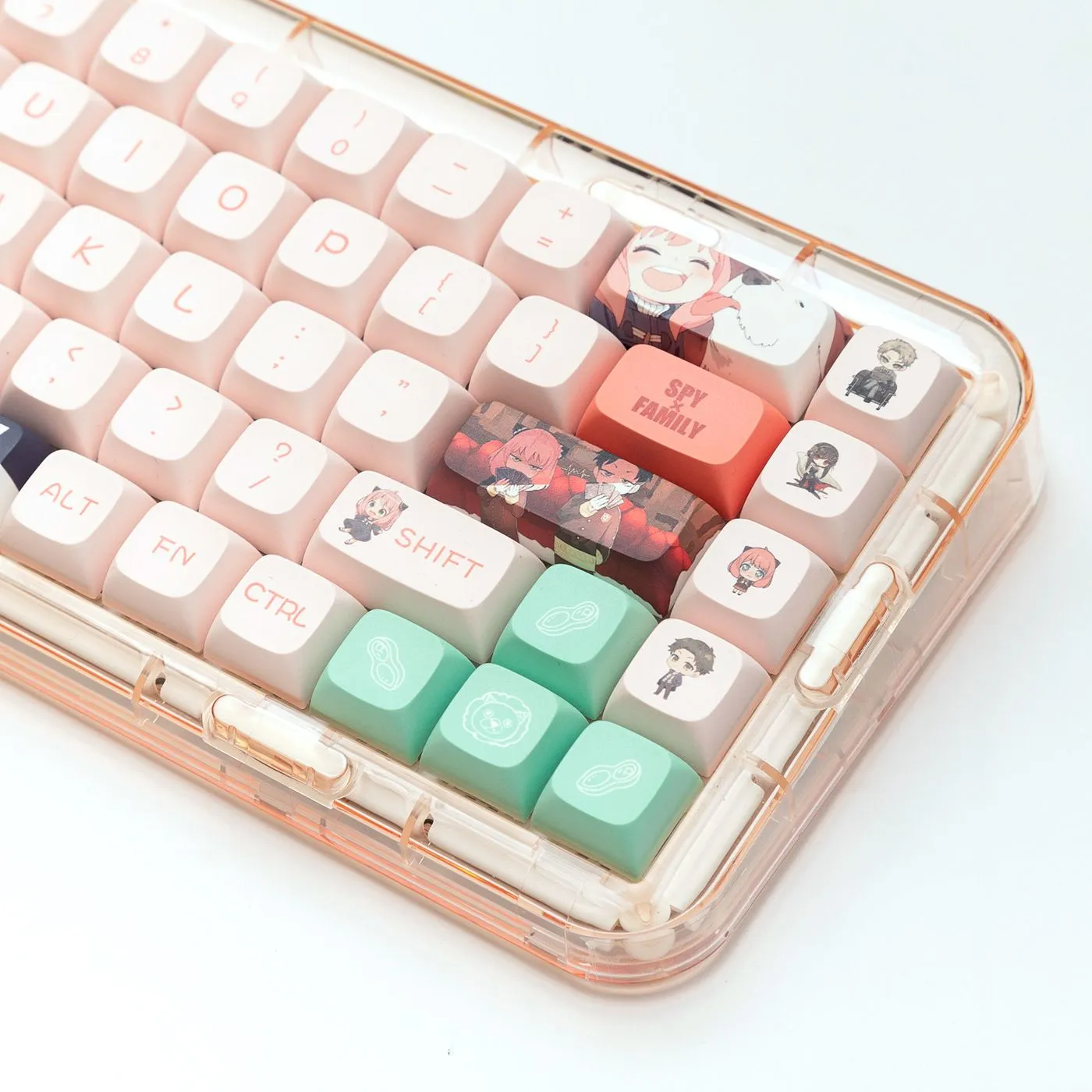 spyxfamily-characters-xda-keycap-set-side2