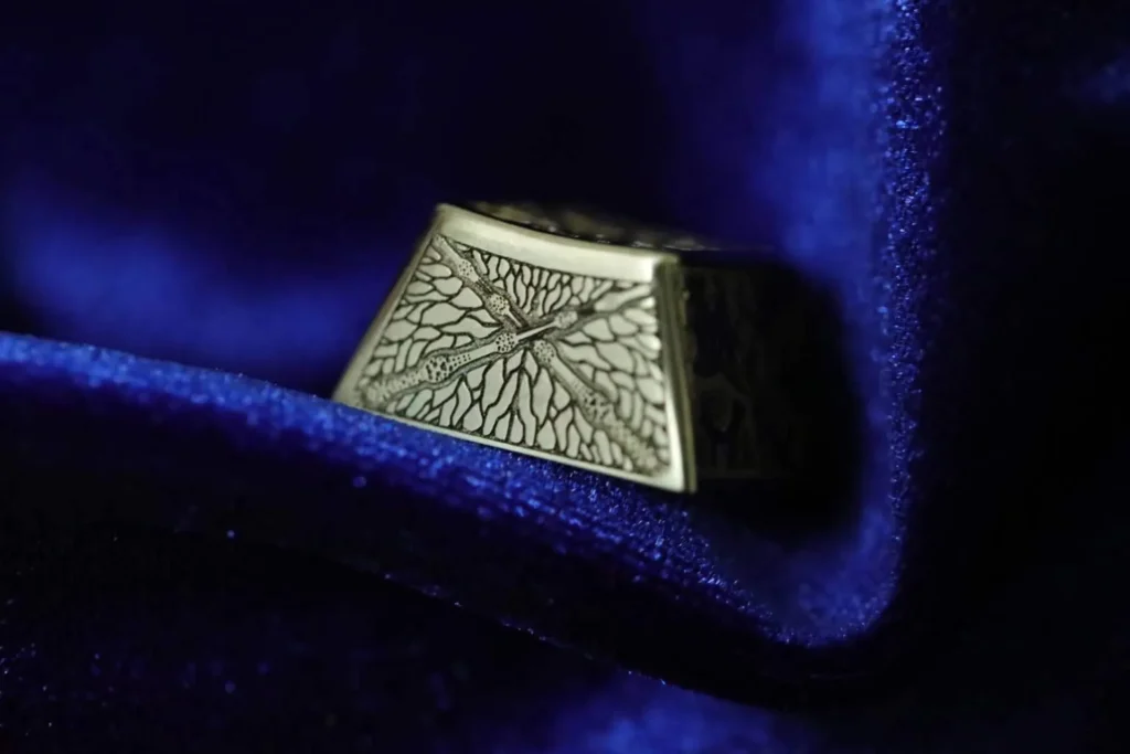 stylish-magical-keycaps-front2