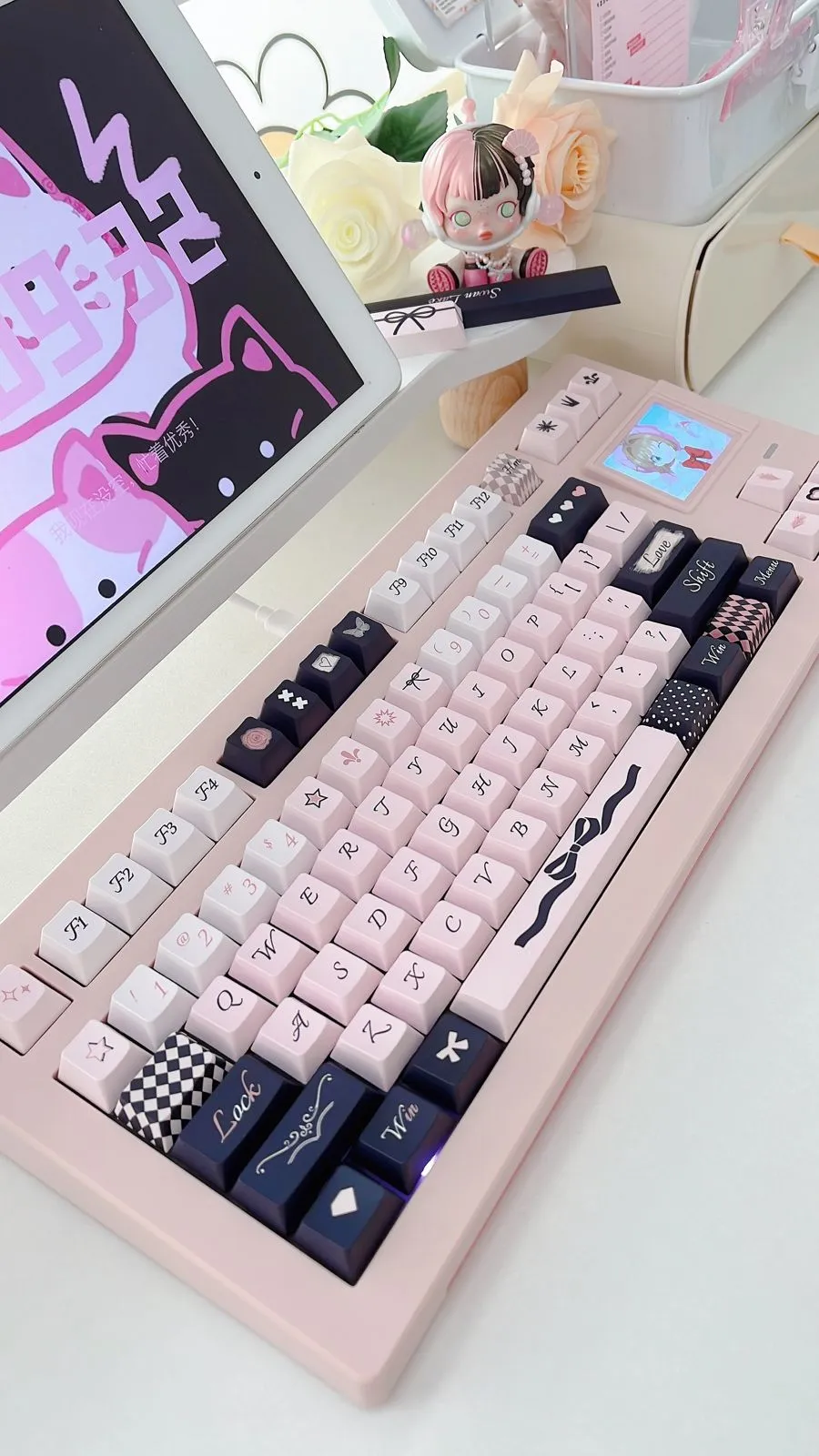 stylish-pink-oem-keycap-set-side
