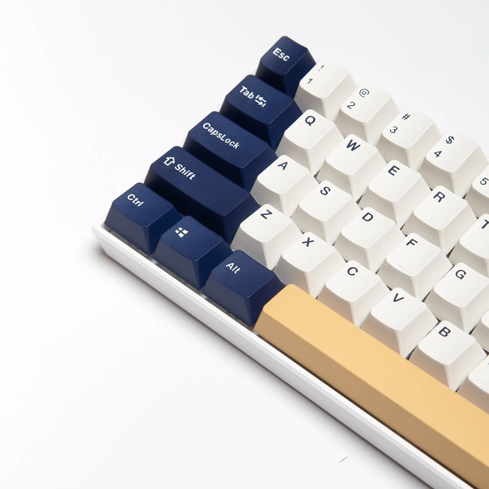 stylish-rudy-oem-keycap-set-side