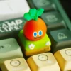 adorable-mojo-carrot-keycap-side