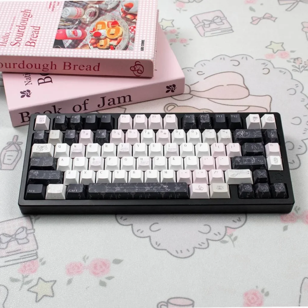 black-veil-pink-cheeks-cherry-keycapset-cover