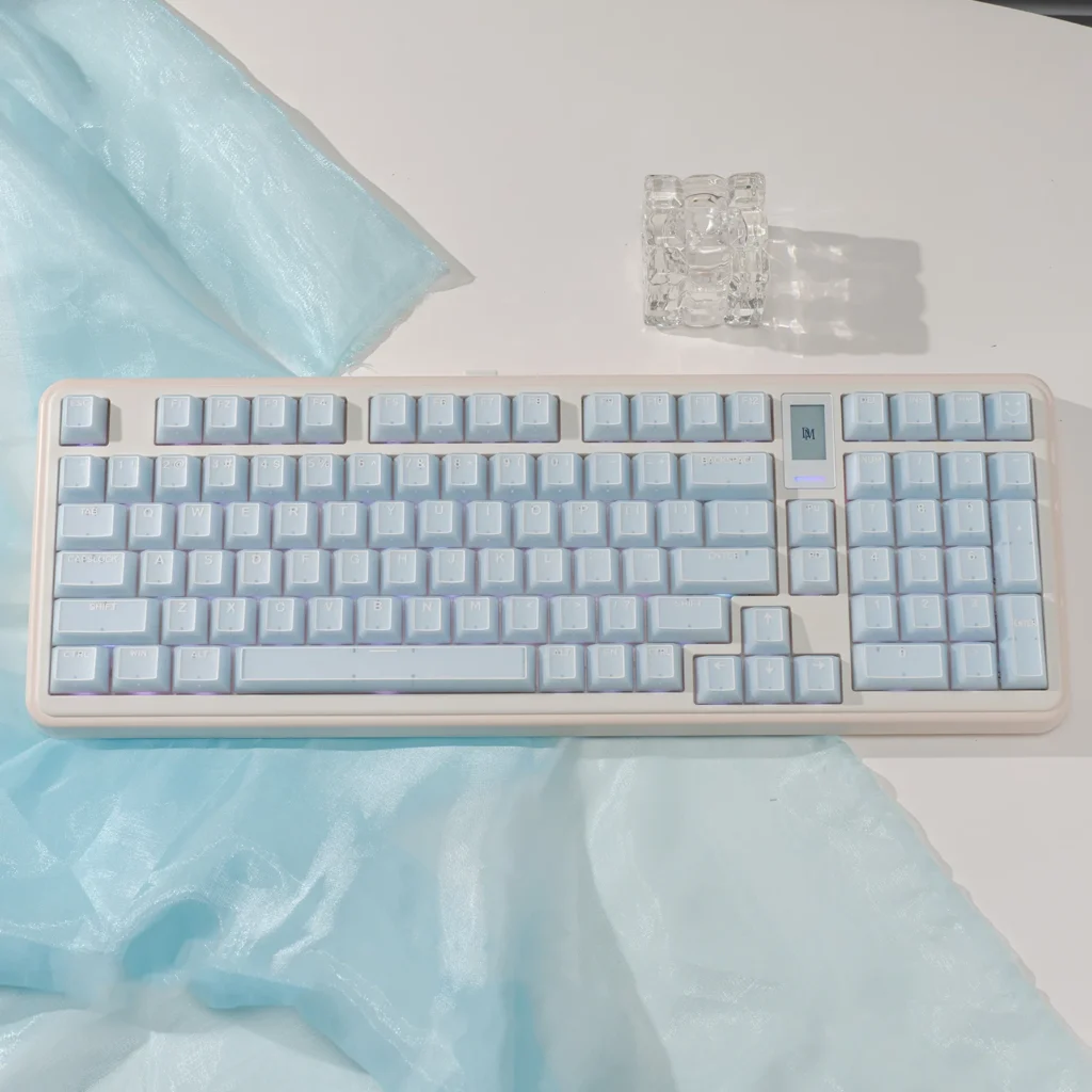 bluejade-cherry-minimal-keycapset-trimode-mechanicalkeyboard-cover