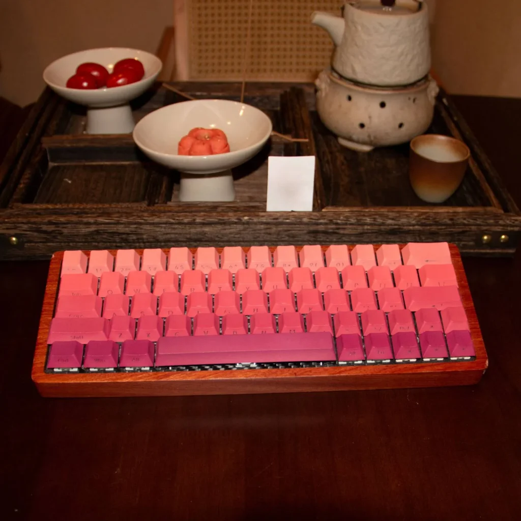 blush-pink-oem-keycap-set-cover