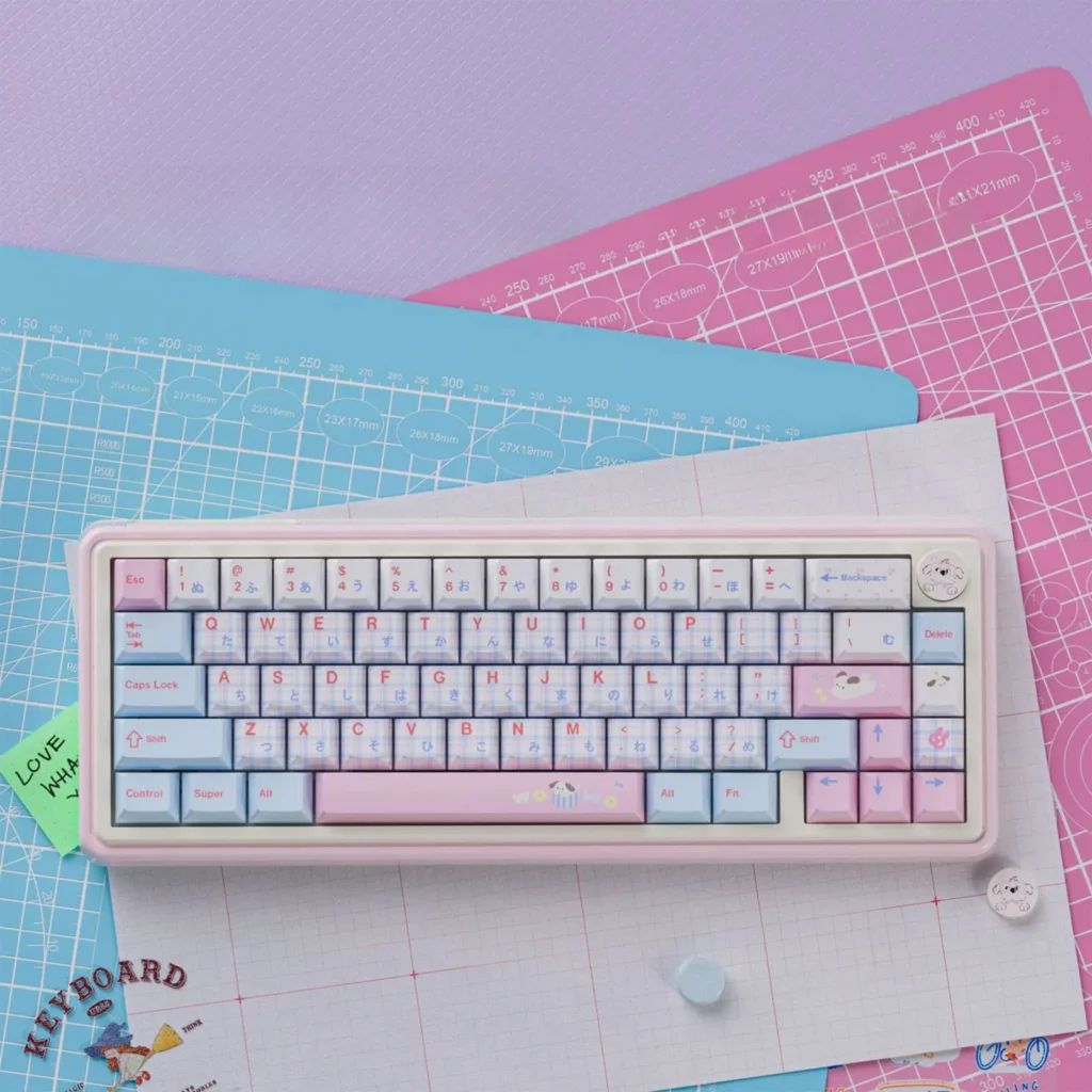chalk-dog-ur65-trimode-mechanical-keyboard-cover