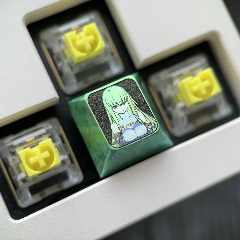 code-geass-stylish-c-c-keycaps-2