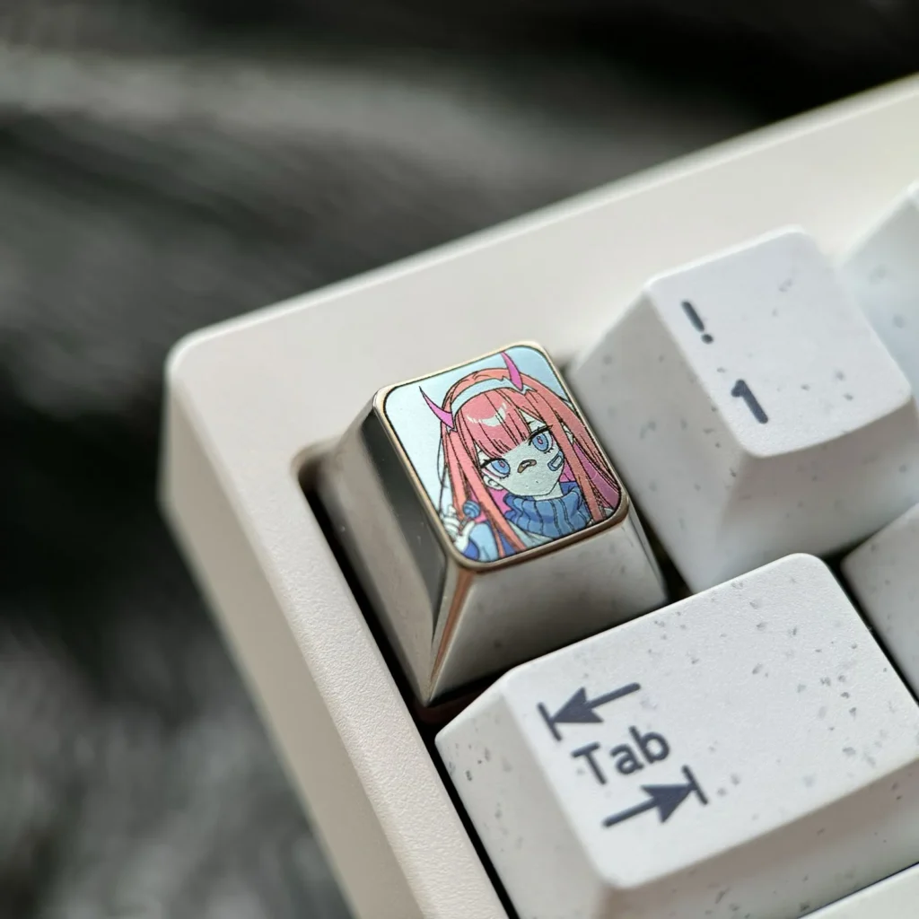 darling-inthefranxx-cute-zero-two-keycaps-grey