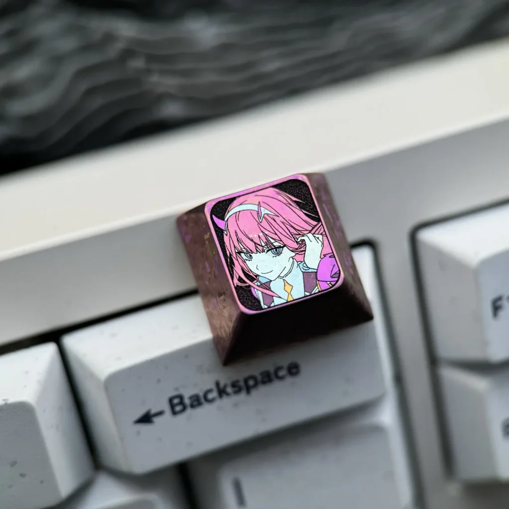 darlingin-thefranxx-stylish-zero-two-keycaps-4