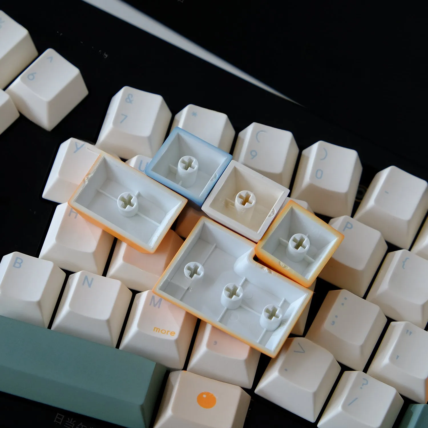 dieter-rams-series-oem-keycap-set-front